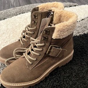 Sherpa trim olive ankle boot